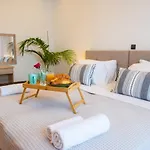 Apartamento Odyssea View & Hot Jacuzzi Front