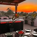 Apartamento Odyssea View & Hot Jacuzzi Front