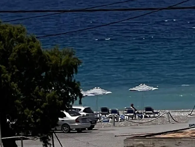 Odyssea View & Hot Jacuzzi Front Apartament Kremastí