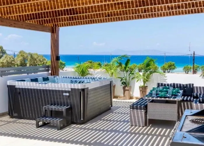 Apartament Odyssea View & Hot Jacuzzi Front *