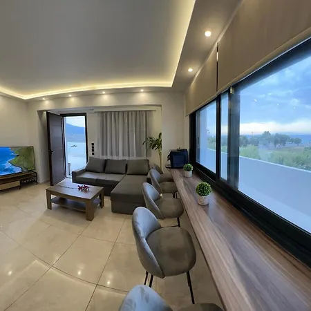 Odyssea View & Hot Jacuzzi Front Lejlighed Kremastí